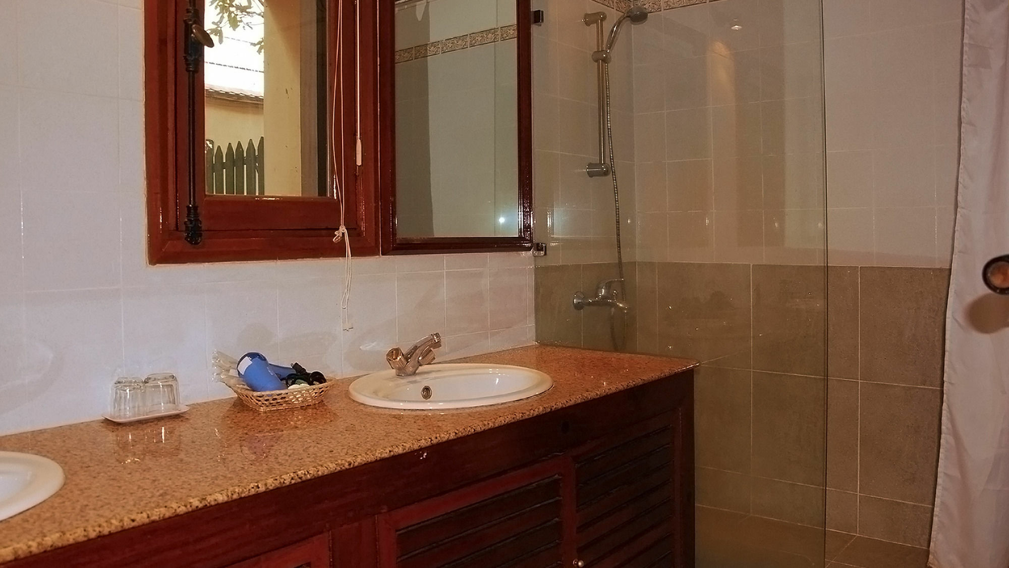 مدينة هوشي منه Saigon Village المظهر الخارجي الصورة
